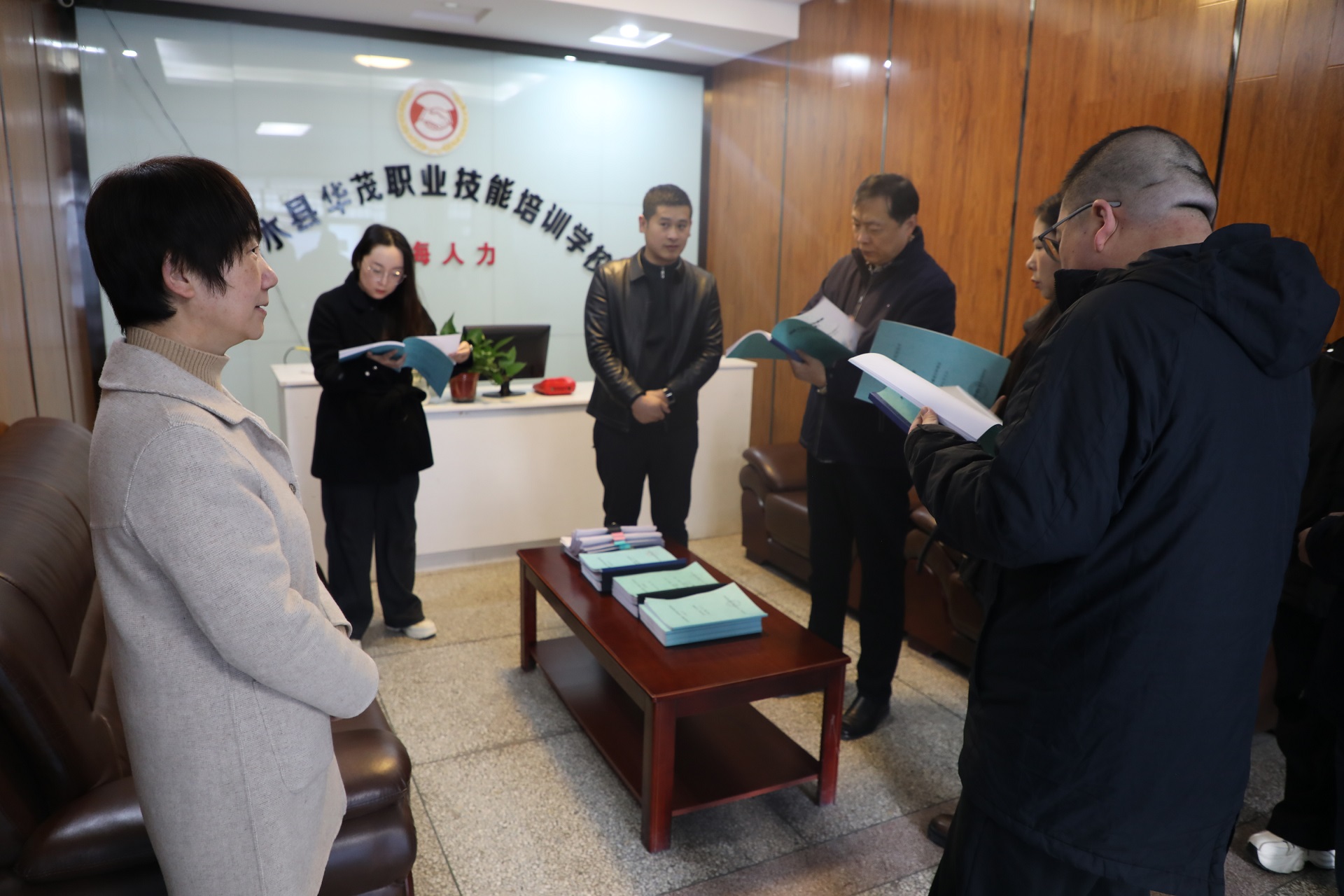 1763691728669061596.jpg 1763691728669061596.jpg