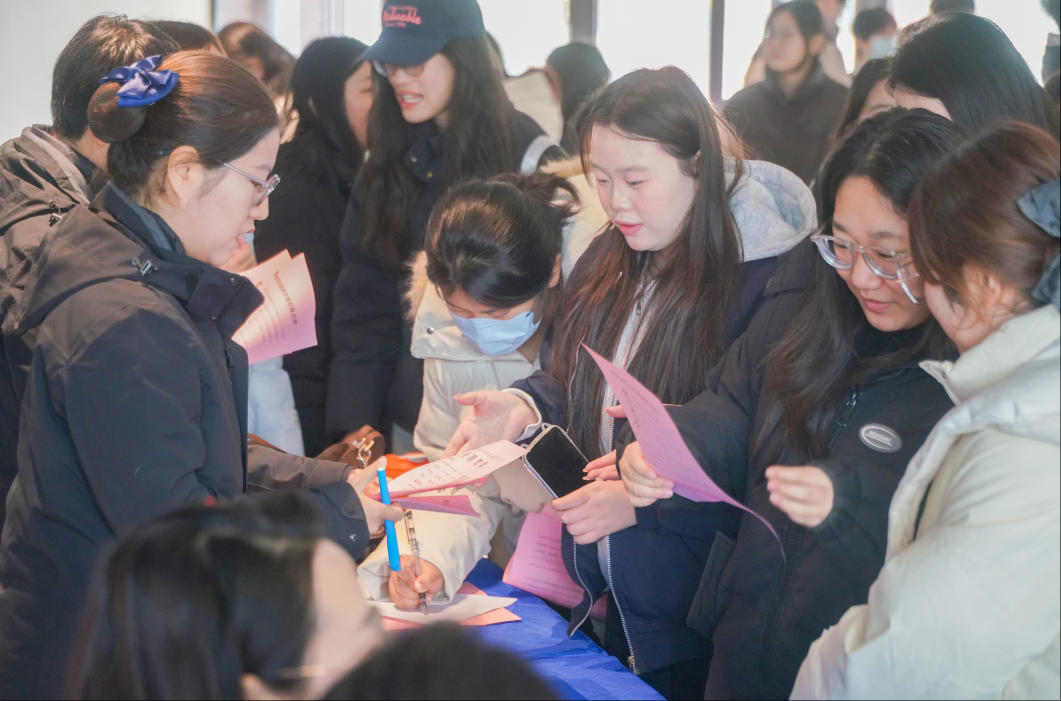 1764920413633055395.jpg wechat_2025-12-05_114051_190.jpg